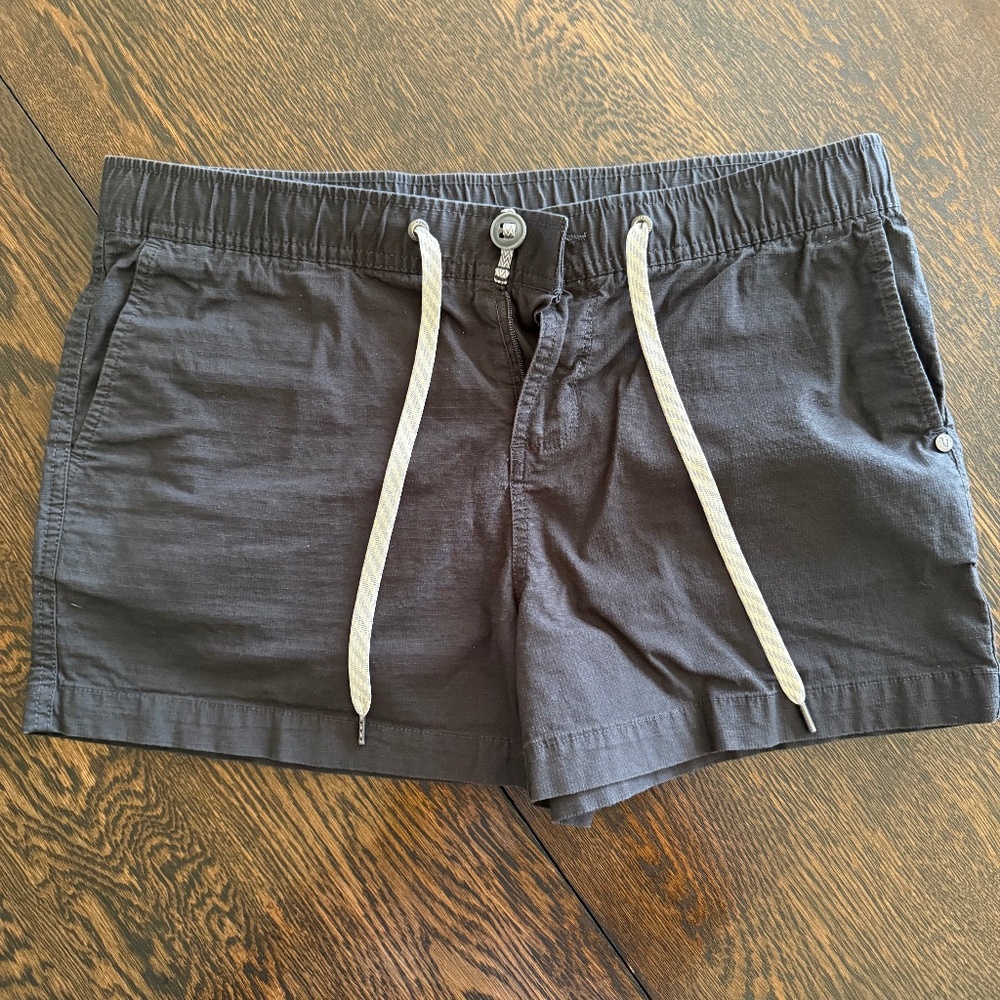 Vuori Women’s Ripstop Shorts Size M